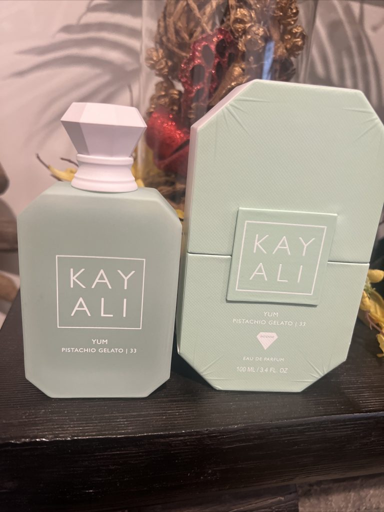 Kayali Yum Pistachio Gelato 33 100ml ( unisex )